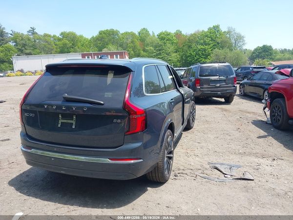 2025 VOLVO XC90 B5 CORE