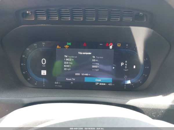 2025 VOLVO XC90 B5 CORE