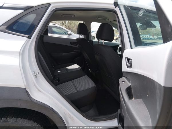 2019 HYUNDAI KONA SE
