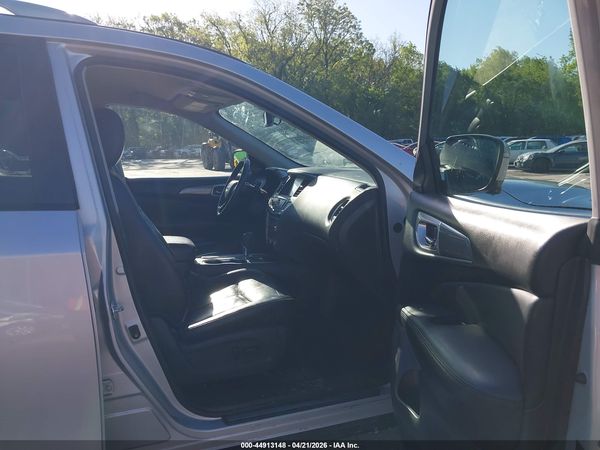 2018 NISSAN PATHFINDER SL