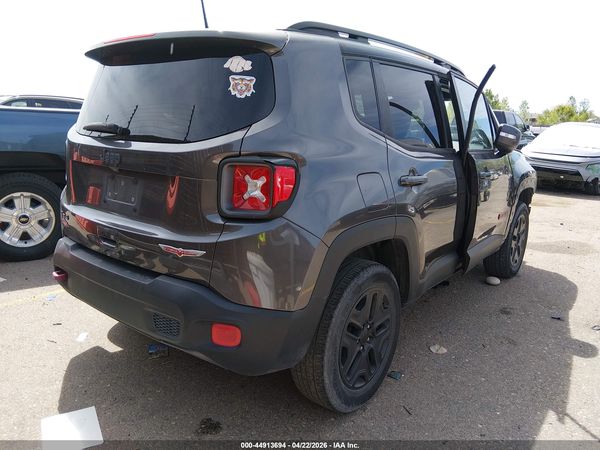 2018 JEEP RENEGADE TRAILHAWK 4X4