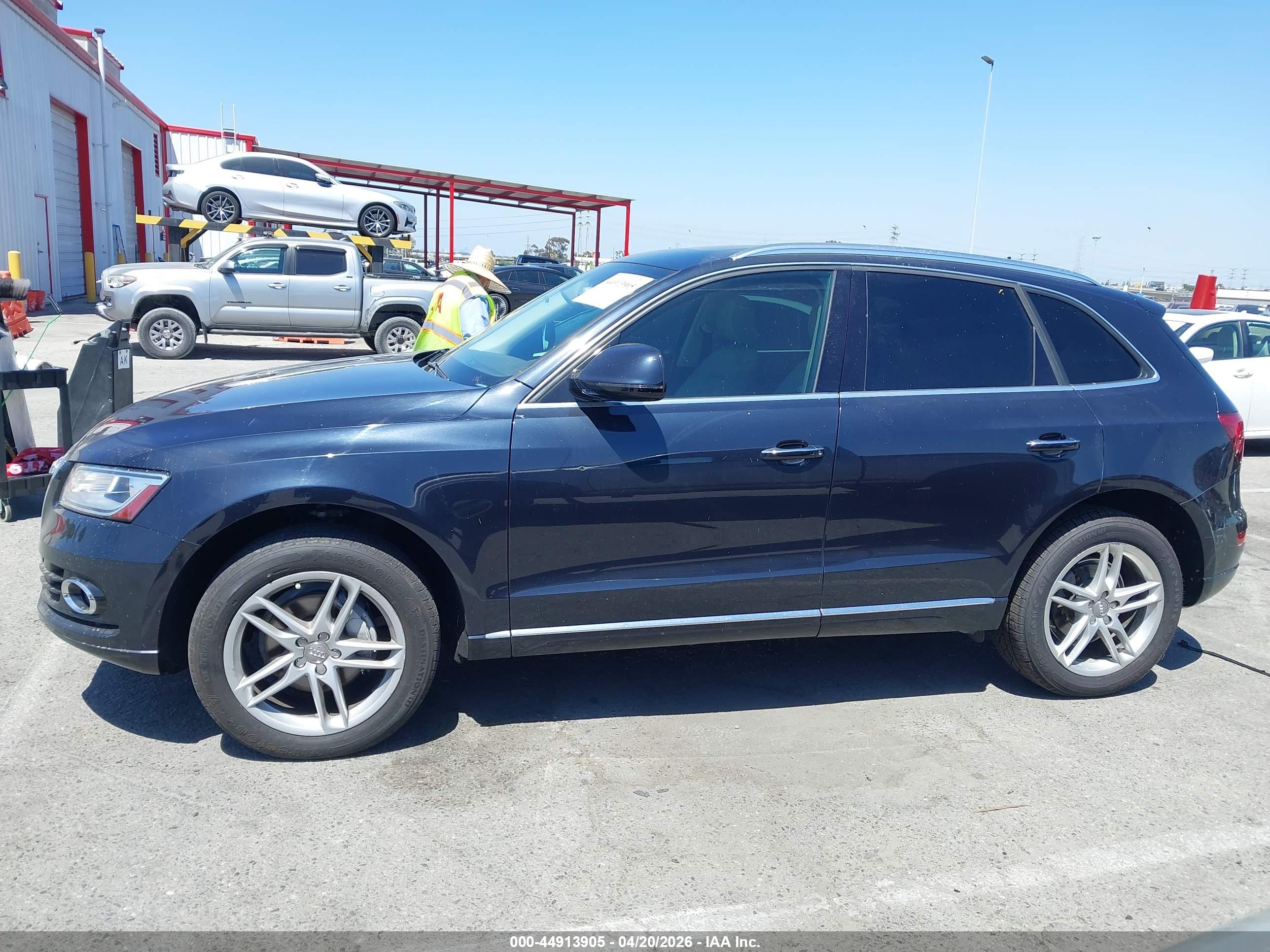2015 AUDI Q5 2.0T PREMIUM