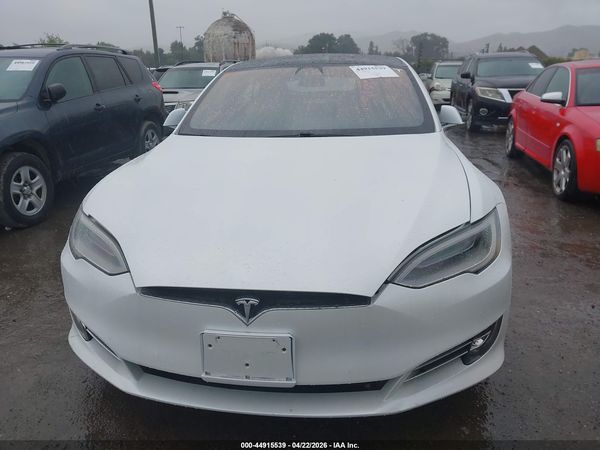 2020 TESLA MODEL S