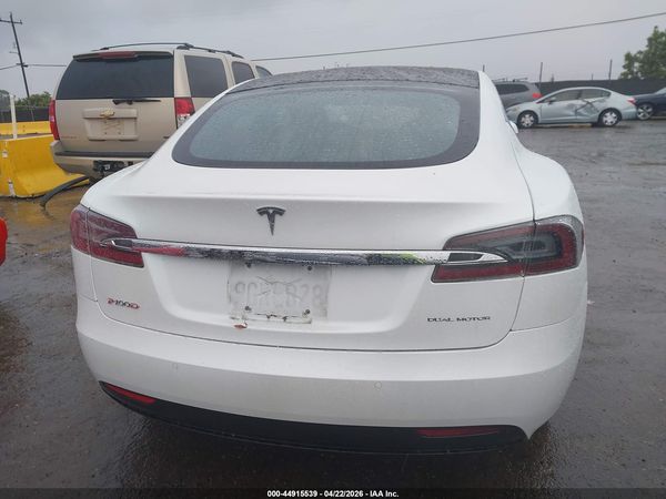 2020 TESLA MODEL S