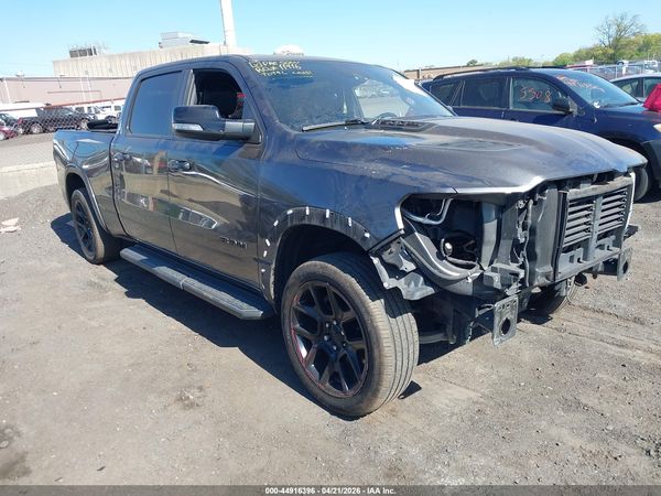 2021 RAM 1500 LARAMIE  4X4 6'4 BOX