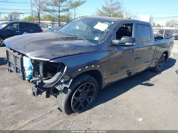 2021 RAM 1500 LARAMIE  4X4 6'4 BOX