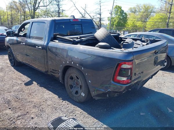 2021 RAM 1500 LARAMIE  4X4 6'4 BOX