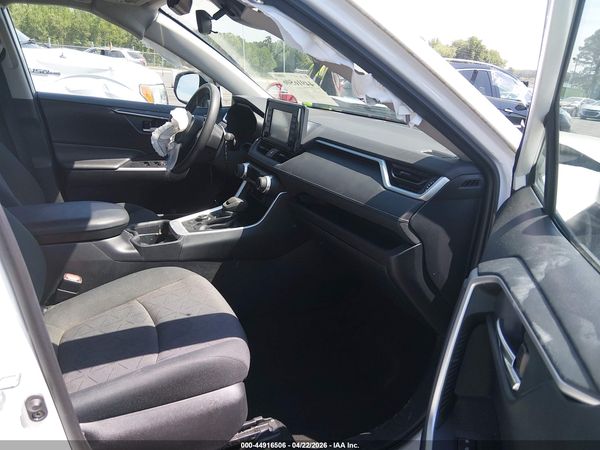 2019 TOYOTA RAV4 HYBRID XLE