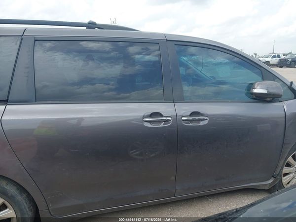 2014 TOYOTA SIENNA LIMITED V6 7 PASSENGER