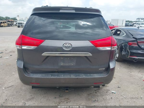 2014 TOYOTA SIENNA LIMITED V6 7 PASSENGER