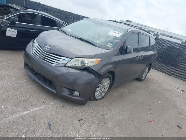 2014 TOYOTA SIENNA LIMITED V6 7 PASSENGER