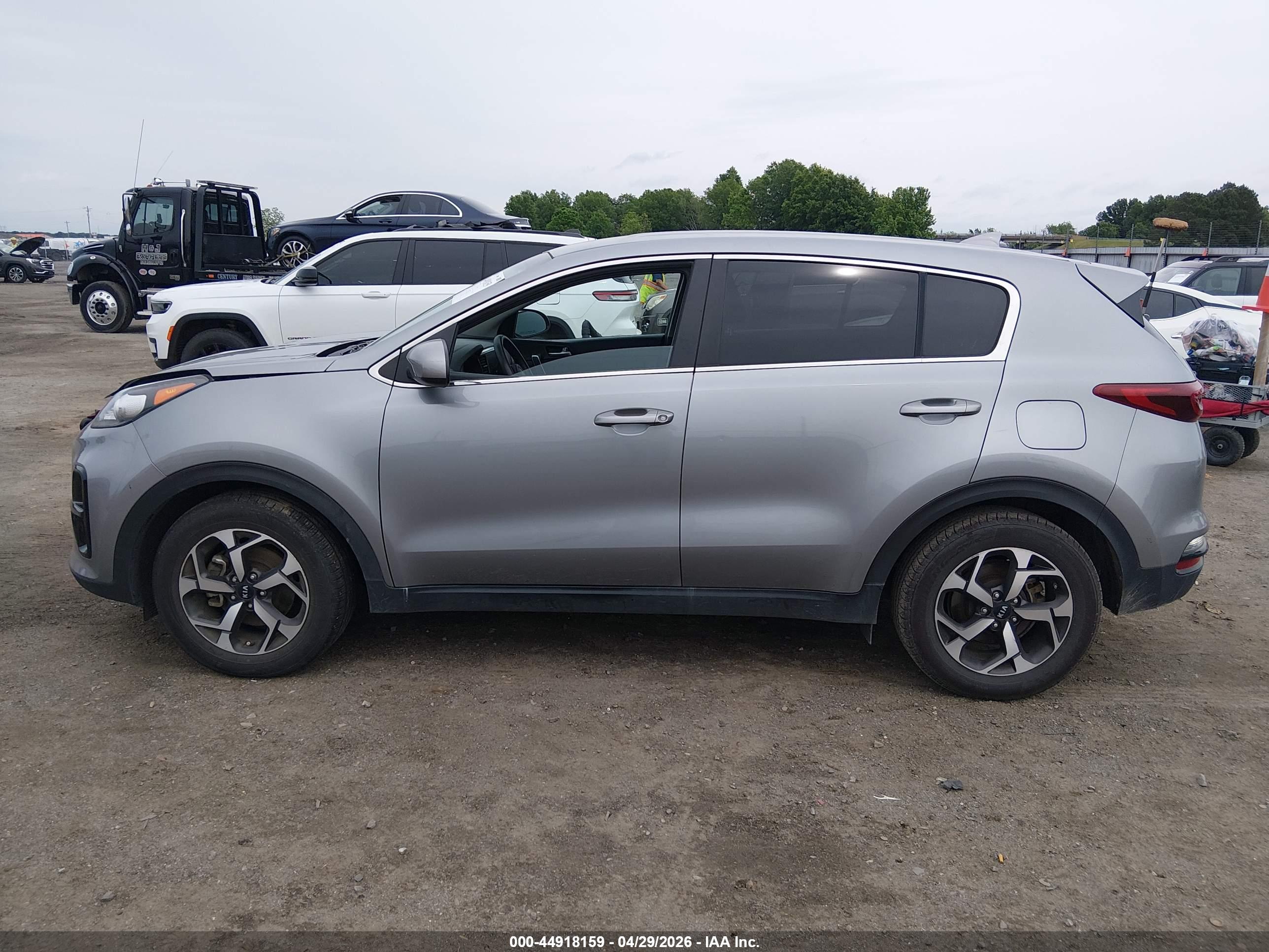 2022 KIA SPORTAGE LX