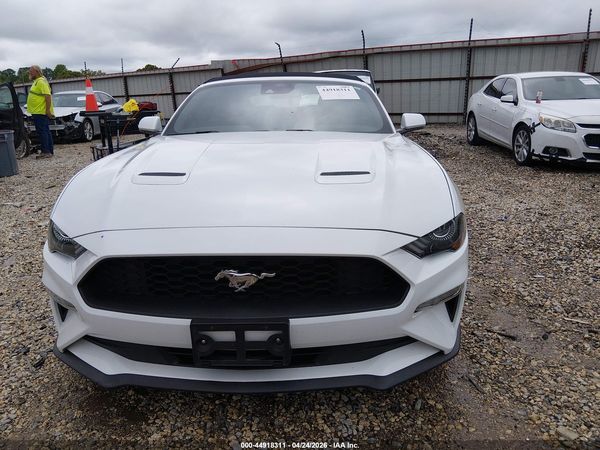 2022 FORD MUSTANG ECOBOOST PREMIUM