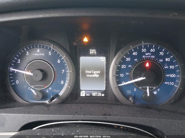 2018 TOYOTA SIENNA LE
