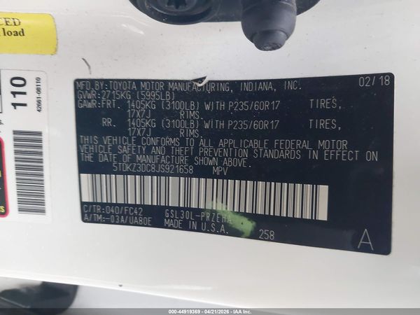 2018 TOYOTA SIENNA LE