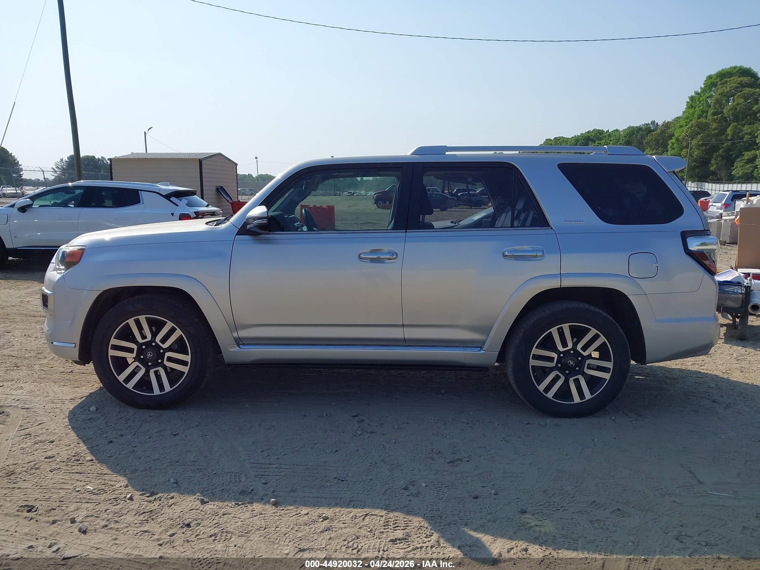 2018 TOYOTA 4RUNNER LIMITED