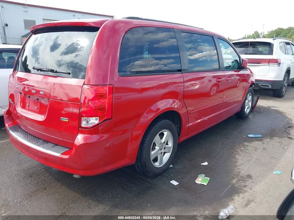 2013 DODGE GRAND CARAVAN SXT — I4