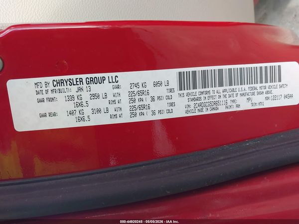 2013 DODGE GRAND CARAVAN SXT — I9