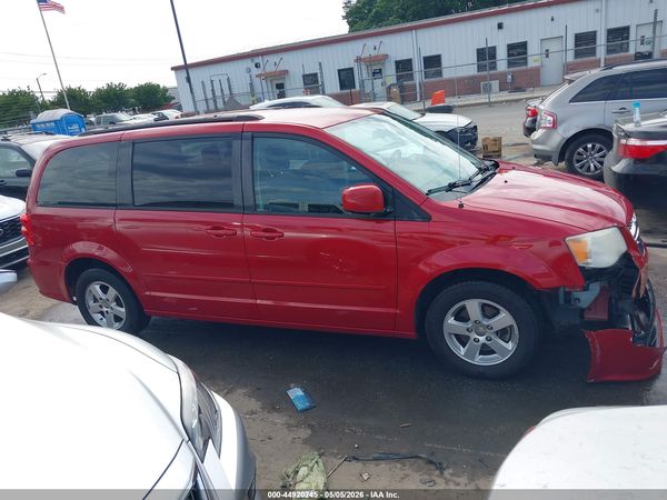 2013 DODGE GRAND CARAVAN SXT — I116