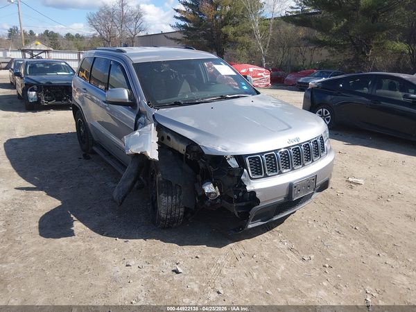 2017 JEEP GRAND CHEROKEE LAREDO 4X4