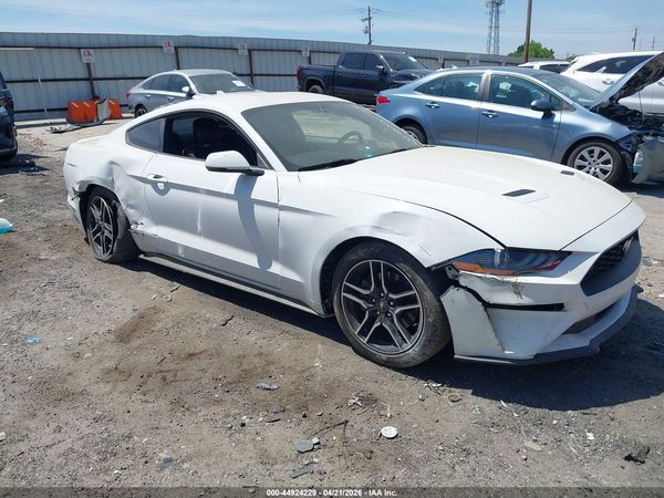 2020 FORD MUSTANG