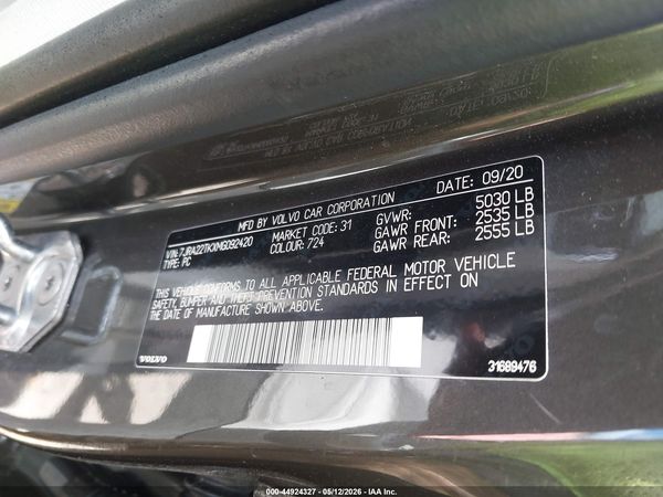 2021 VOLVO S60 T6 MOMENTUM