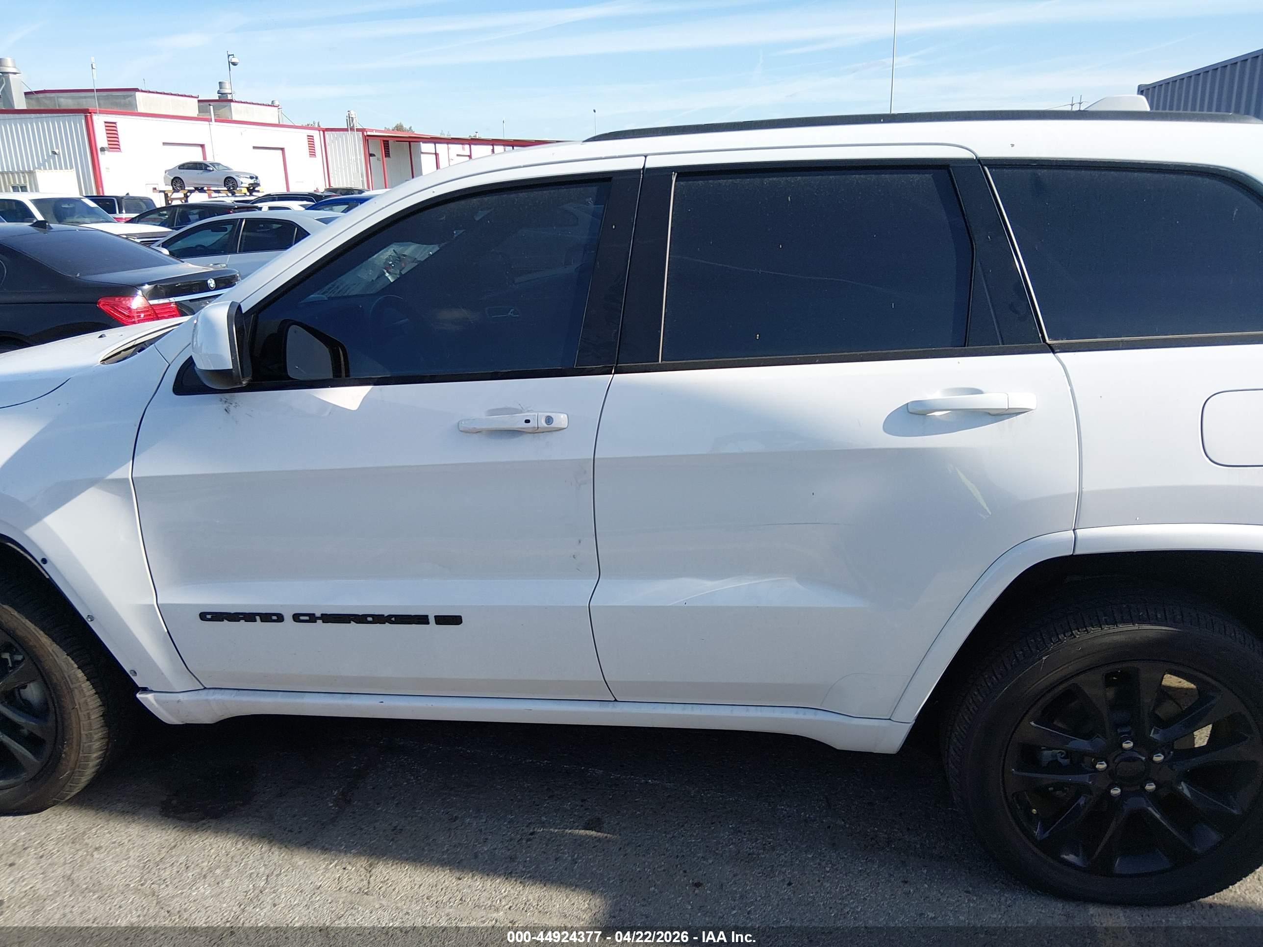 2022 JEEP GRAND CHEROKEE WK LAREDO X 4X4