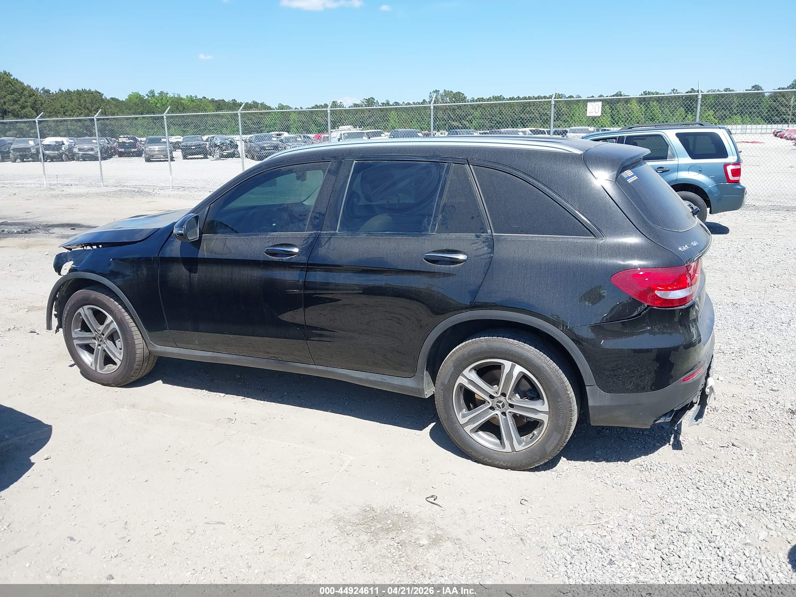 2019 MERCEDES-BENZ GLC 300 GLC300