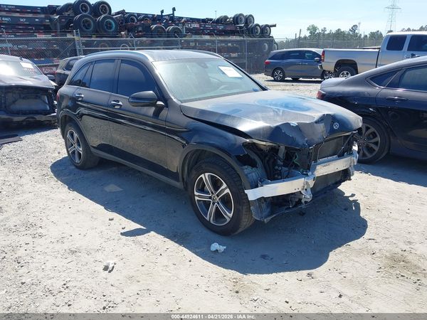 2019 MERCEDES-BENZ GLC 300 GLC300