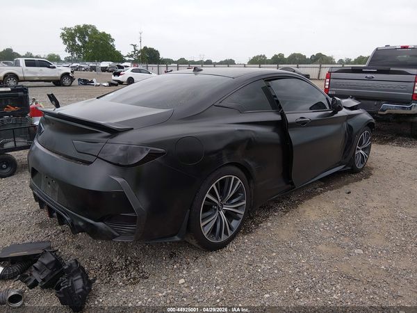 2022 INFINITI Q60 LUXE