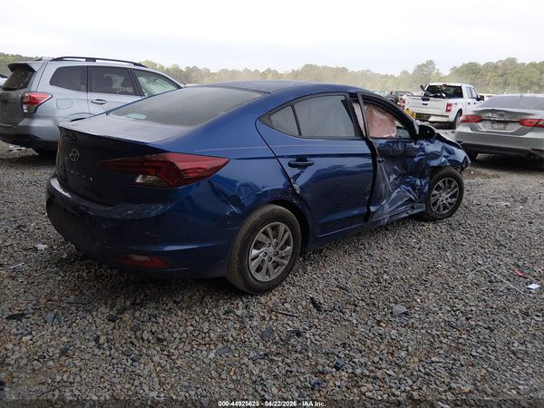 2020 HYUNDAI ELANTRA SE