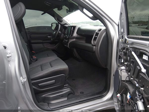 2025 RAM 1500 TRADESMAN  4X2 5'7 BOX