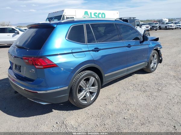 2018 VOLKSWAGEN TIGUAN 2.0T SEL PREMIUM — I4
