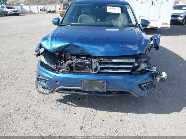 2018 VOLKSWAGEN TIGUAN 2.0T SEL PREMIUM — I6