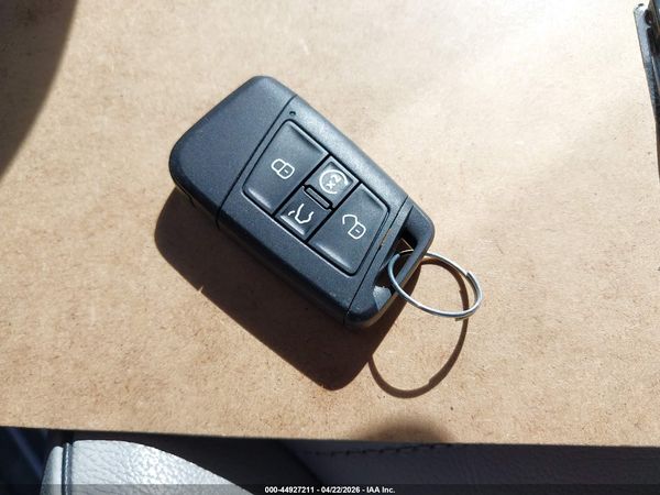 2018 VOLKSWAGEN TIGUAN 2.0T SEL PREMIUM — I11