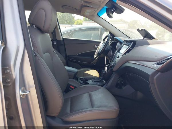 2018 HYUNDAI SANTA FE SE