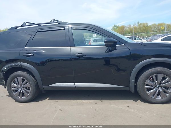 2023 NISSAN PATHFINDER SV 4WD