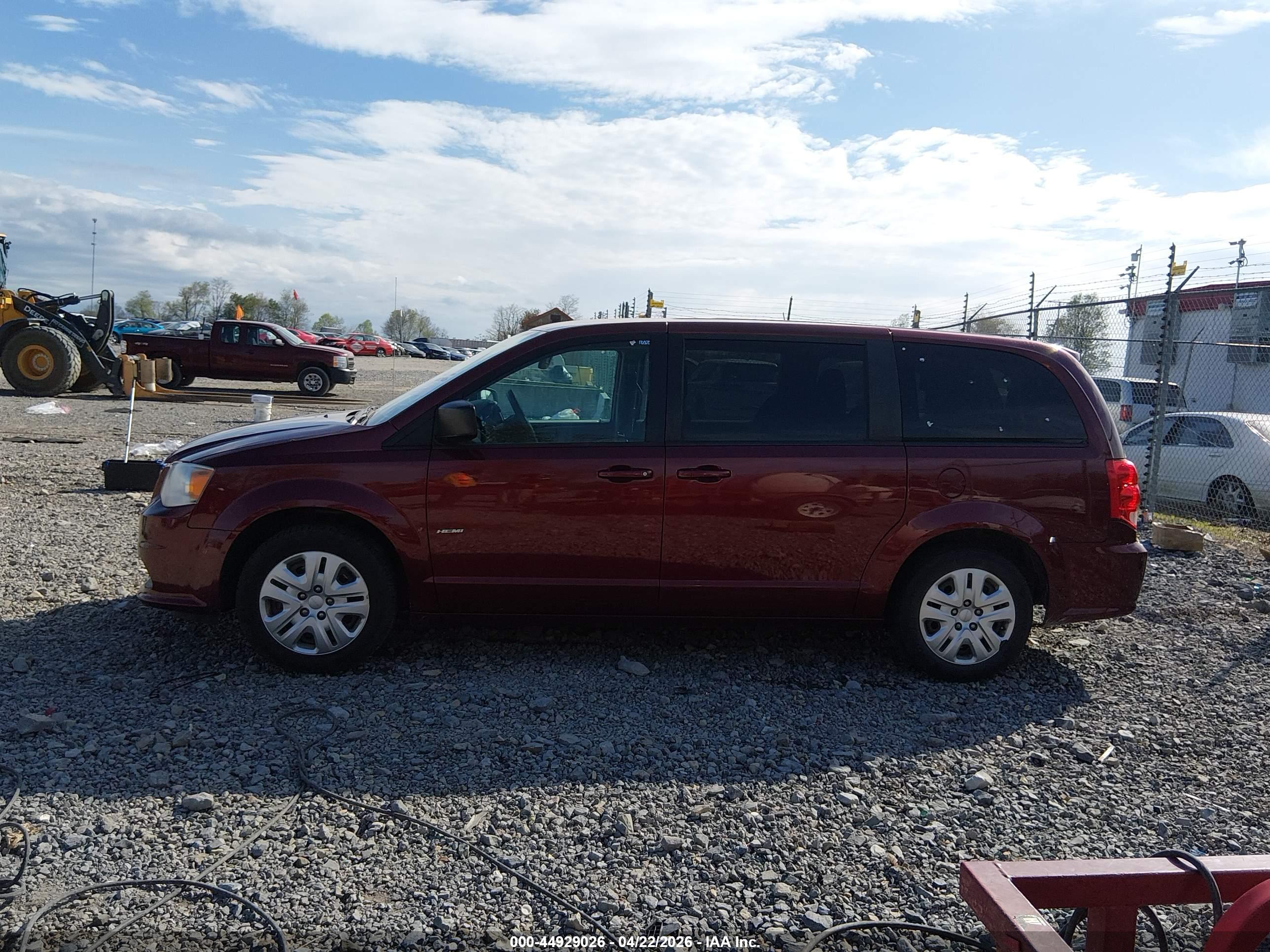 2018 DODGE GRAND CARAVAN SE