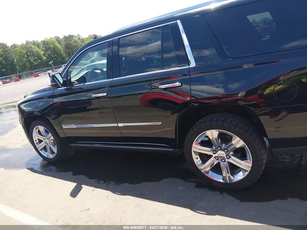 2017 CADILLAC ESCALADE