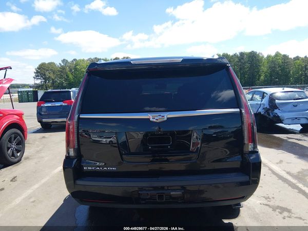 2017 CADILLAC ESCALADE PREMIUM LUXURY