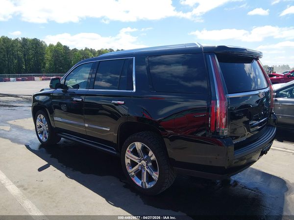 2017 CADILLAC ESCALADE PREMIUM LUXURY