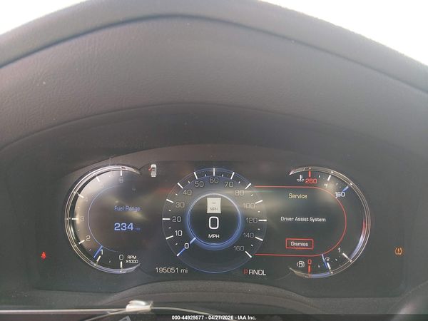 2017 CADILLAC ESCALADE PREMIUM LUXURY