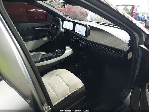 2023 KIA EV6 GT-LINE