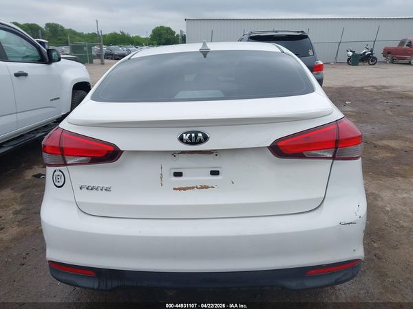 2017 KIA FORTE LX