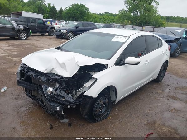 2017 KIA FORTE LX