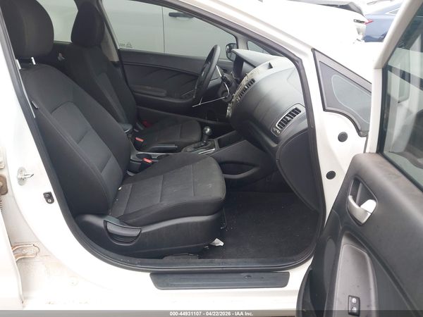 2017 KIA FORTE LX