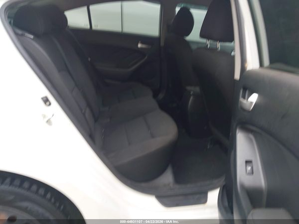 2017 KIA FORTE LX