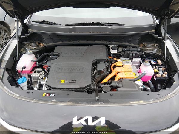 2024 KIA NIRO LX