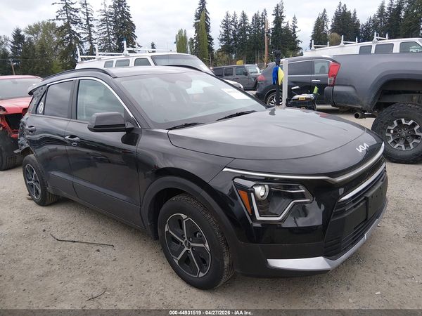 2024 KIA NIRO LX