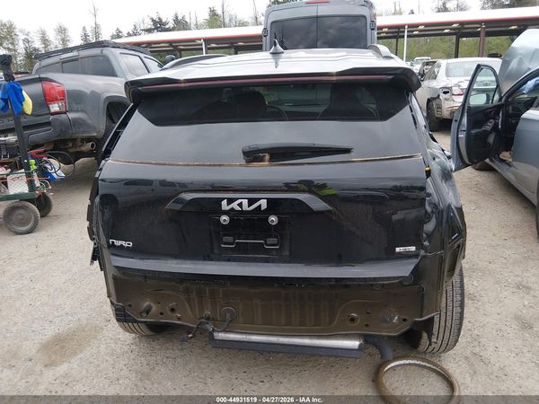 2024 KIA NIRO LX
